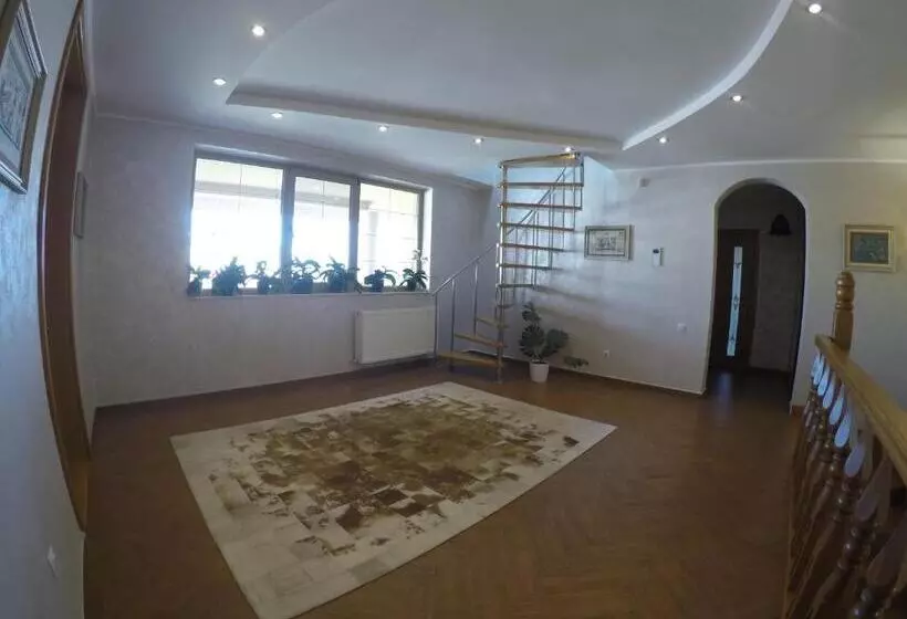 ベッドアンドブレックファースト Casa Edwin