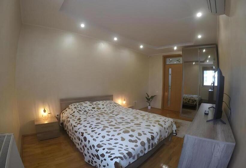 تختخواب و صبحانه Casa Edwin