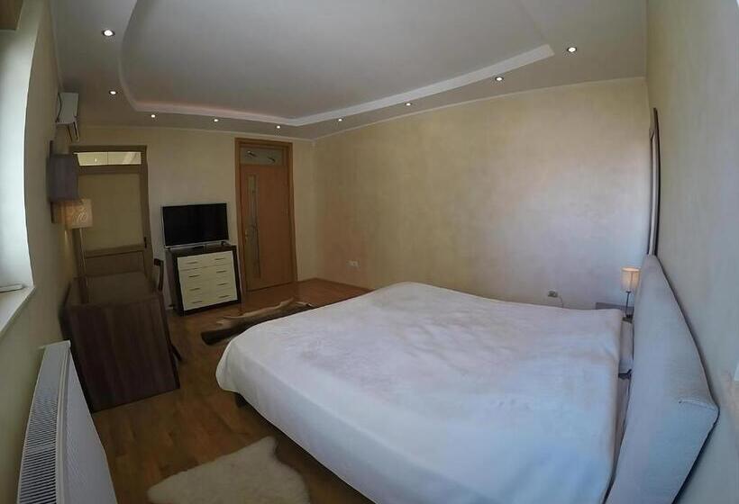 تختخواب و صبحانه Casa Edwin