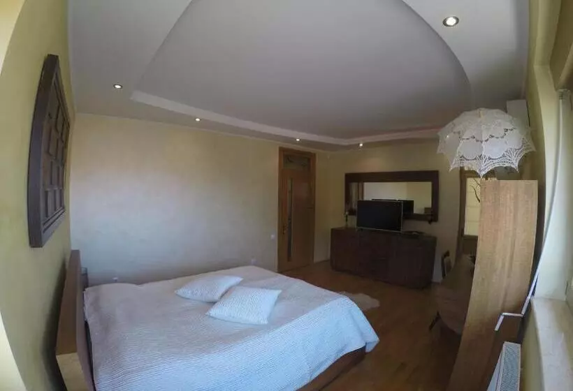 ベッドアンドブレックファースト Casa Edwin