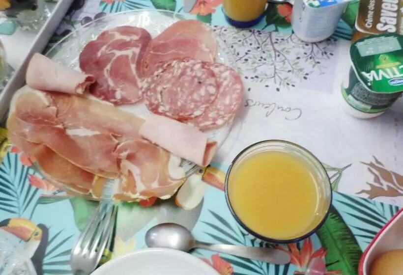 Aamiaismajoitus (B&B) Les Marronniers