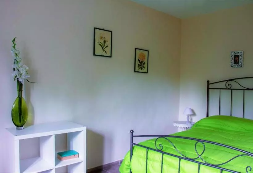 Majatalo La Quercia Di Aorivola