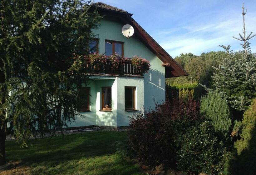 Majatalo Penzion Svatava