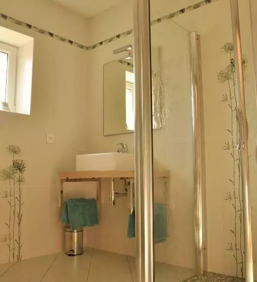 Aamiaismajoitus (B&B) La Grange Aux Hirondelles