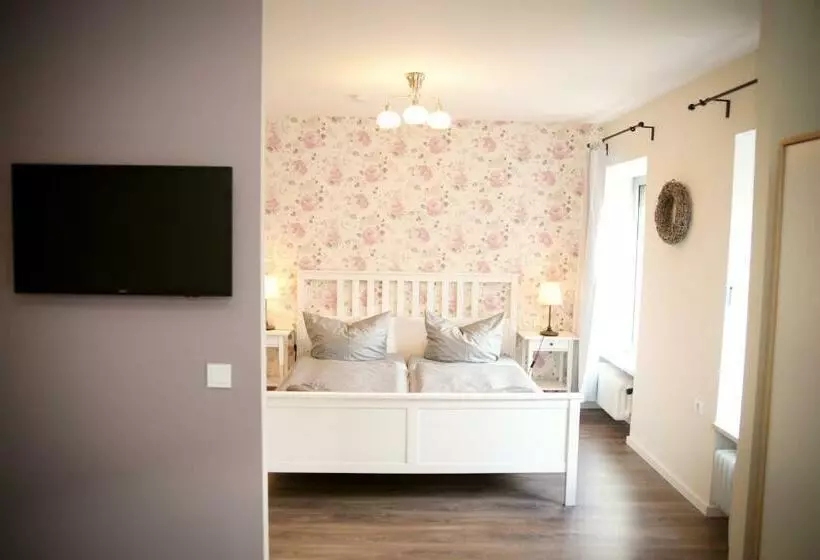 Hotelli Gästehaus Kerber