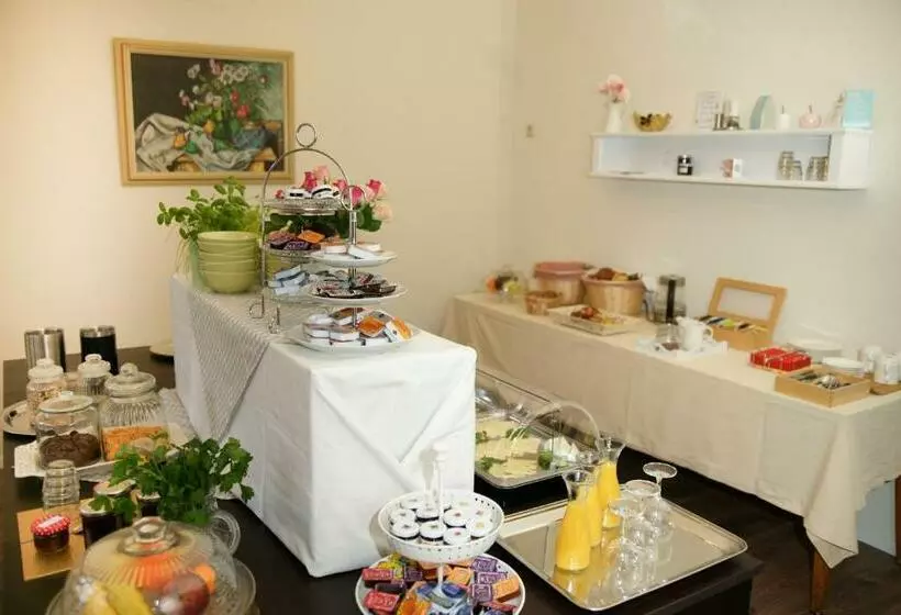 Hotelli Gästehaus Kerber