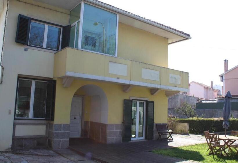 펜션 Casa De Alojamento Local  Queluz De Baixo