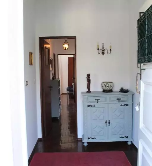 Majatalo Casa De Alojamento Local  Queluz De Baixo