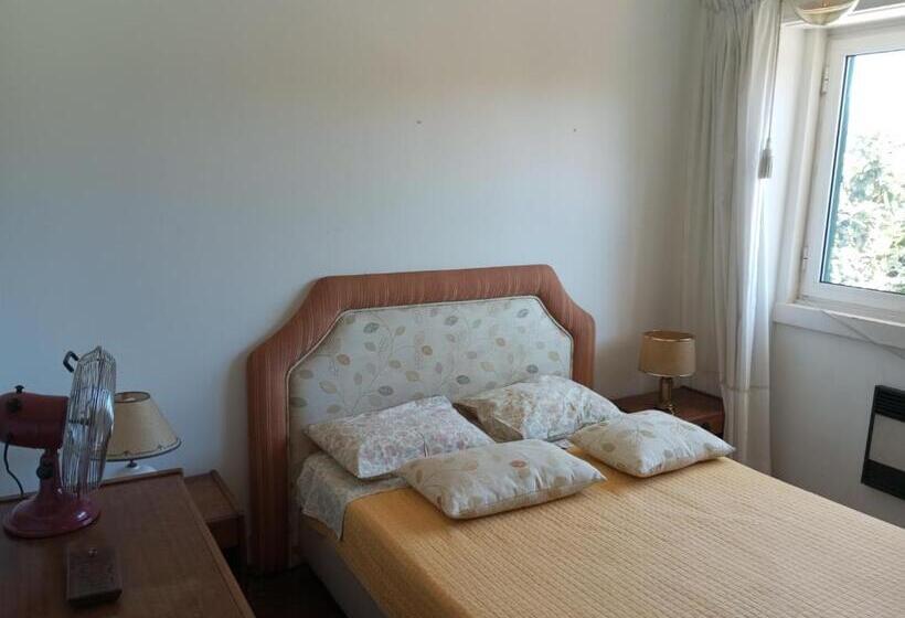 펜션 Casa De Alojamento Local  Queluz De Baixo