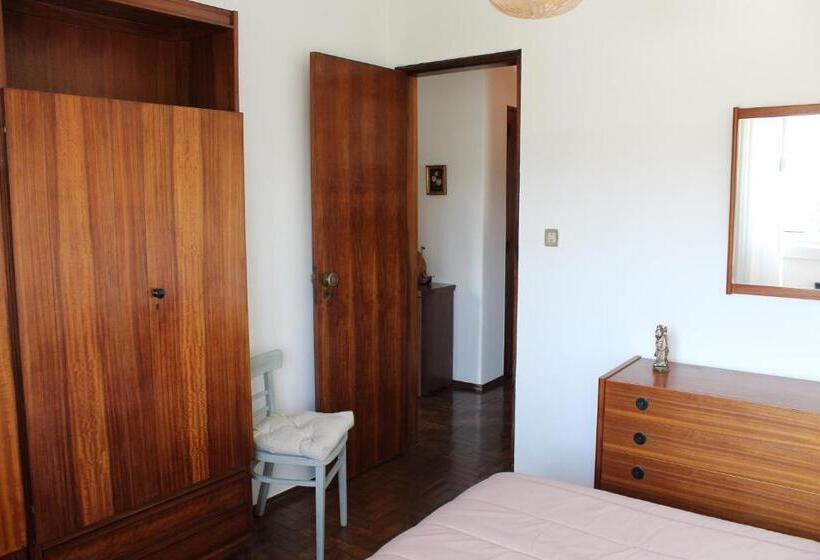 펜션 Casa De Alojamento Local  Queluz De Baixo