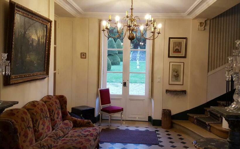 פנסיון Château Rouillon D Allest