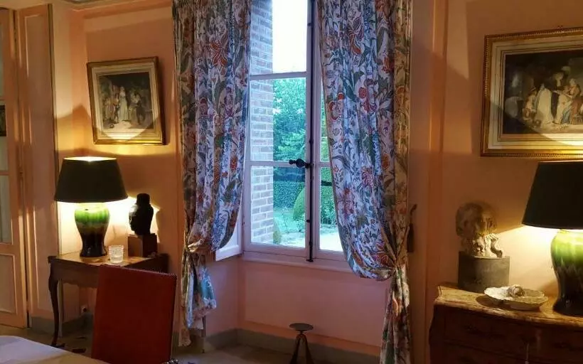 Majatalo Château Rouillon D Allest