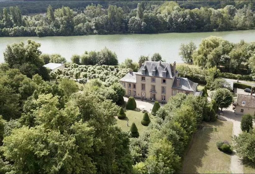 Majatalo Château Rouillon D Allest