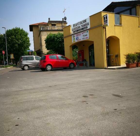 פנסיון La Stazione Camere Caffè