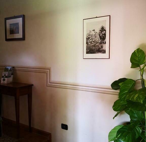 פנסיון La Stazione Camere Caffè