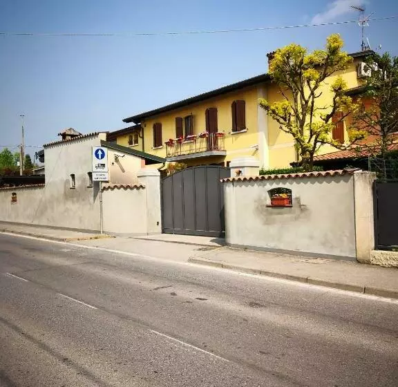 Majatalo La Stazione Camere Caffè