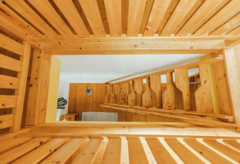 ペンション Gästezimmer & Buschenschank Mit Weingut Hack Gebell