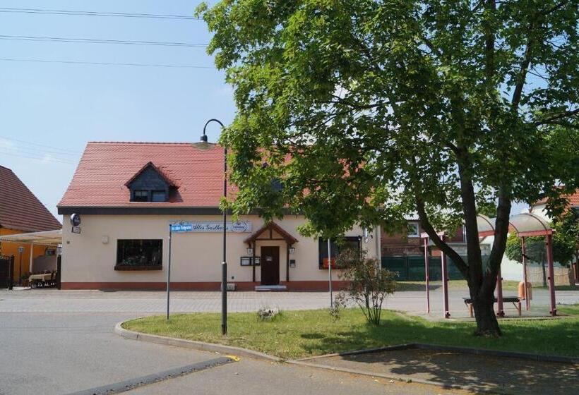 Altes Gasthaus Leuna Pension