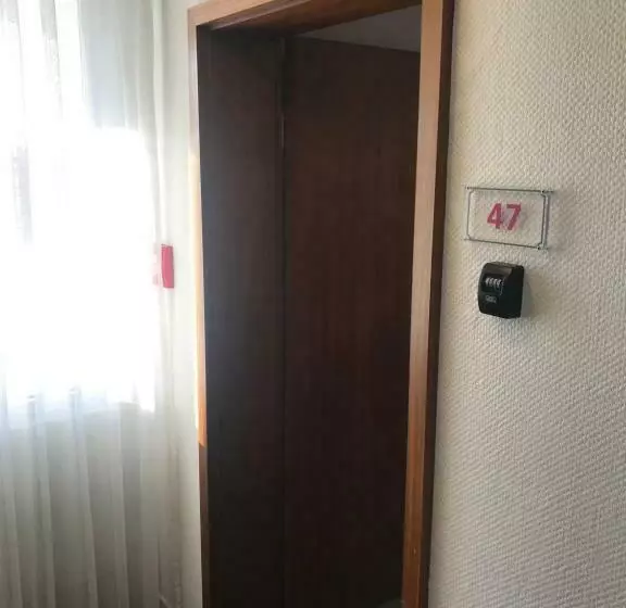Apartment 47