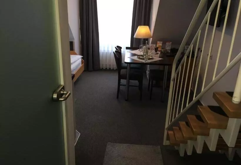 Apartment 47