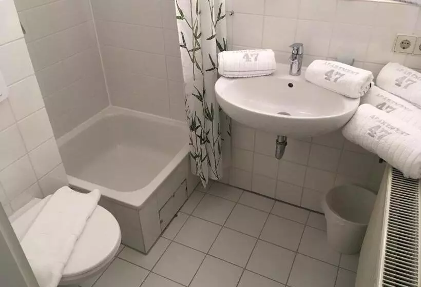 Apartment 47