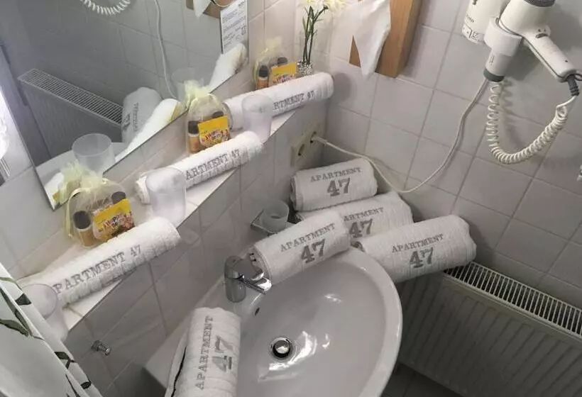 Apartment 47