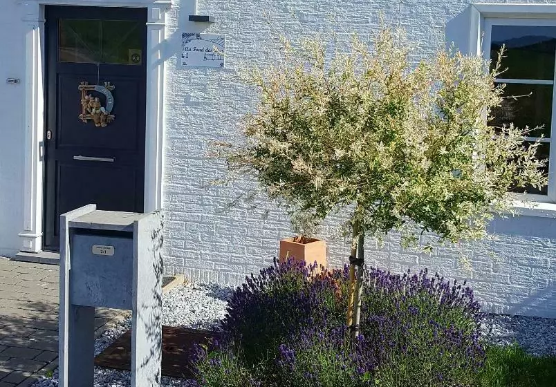 Aamiaismajoitus (B&B) Au Fond Des Rys