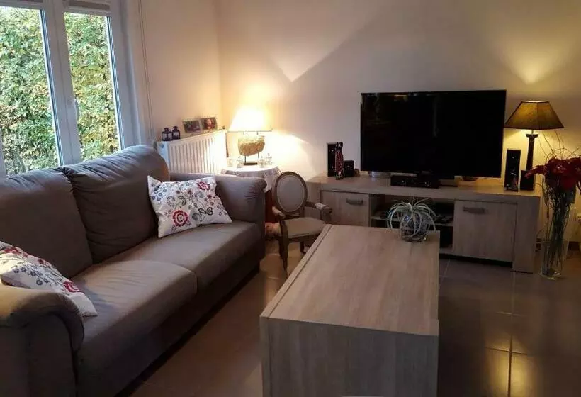 Aamiaismajoitus (B&B) Au Fond Des Rys