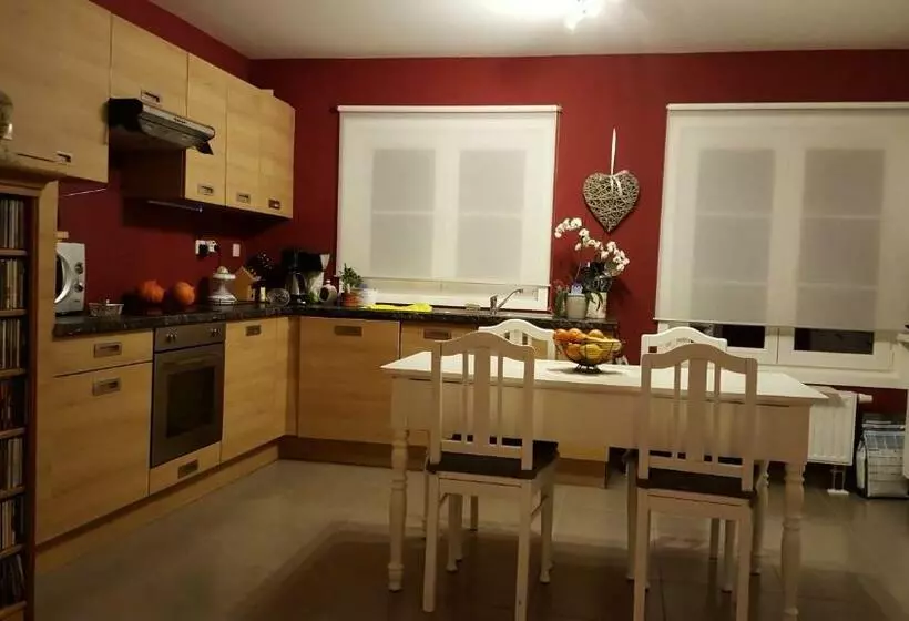 Aamiaismajoitus (B&B) Au Fond Des Rys