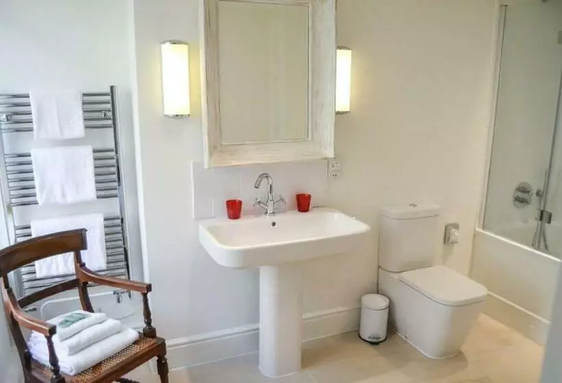 ベッドアンドブレックファースト Bang In Wells