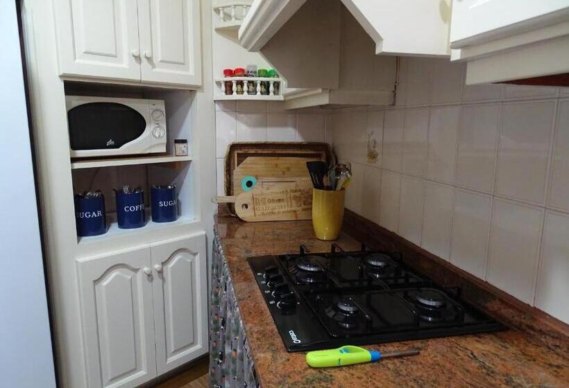 Bed and Breakfast Casa Alestelou