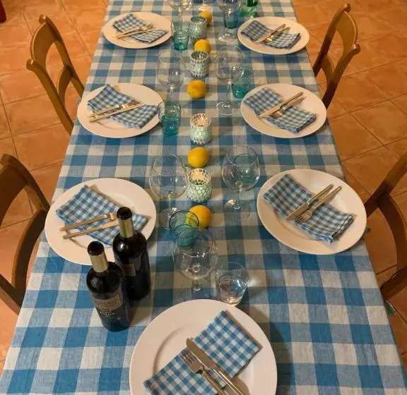 Aamiaismajoitus (B&B) Casa Alestelou