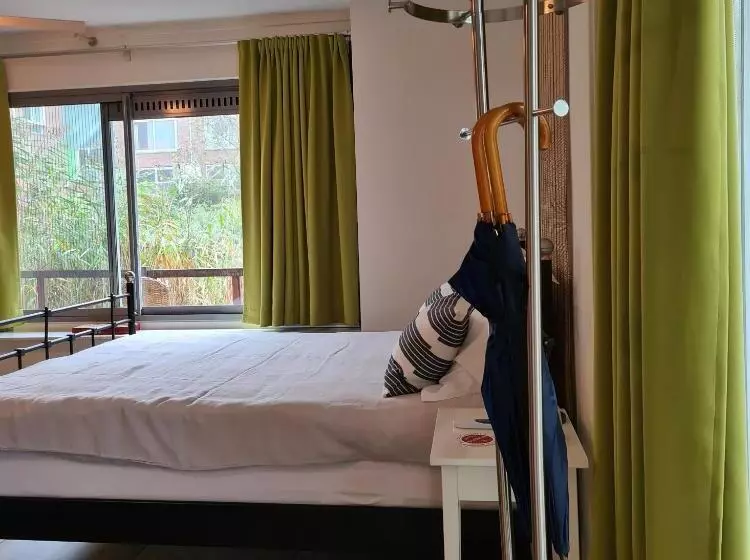 تختخواب و صبحانه Great Canal Studio   Water View & Free Parking