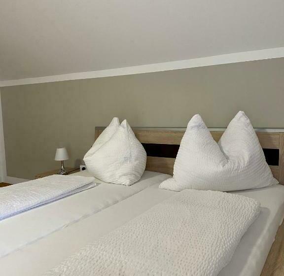 Bed and Breakfast Haus Dietrich Am Red Bull Ring