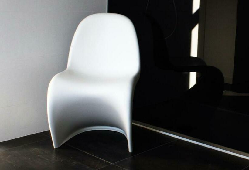 تختخواب و صبحانه Les Begards Espace 9