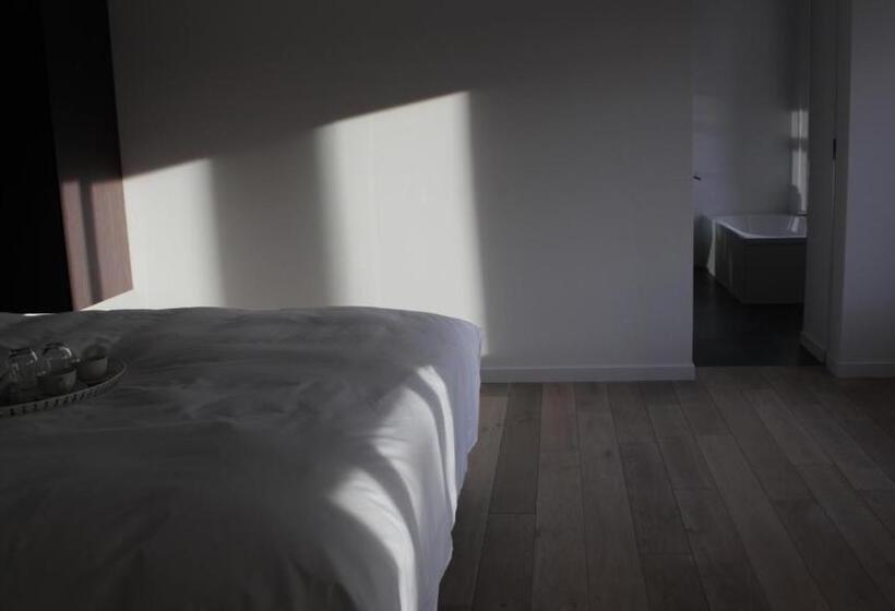 تختخواب و صبحانه Les Begards Espace 9