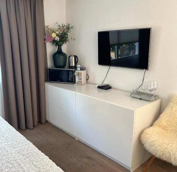 پانسیون Chalet Parfait