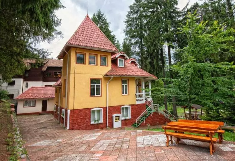 پانسیون Clermont Sinaia