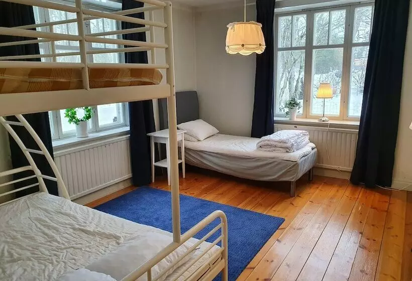 Retkeilymaja Gustafs Logi