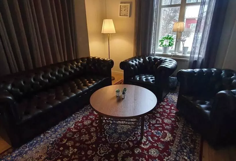 Retkeilymaja Gustafs Logi