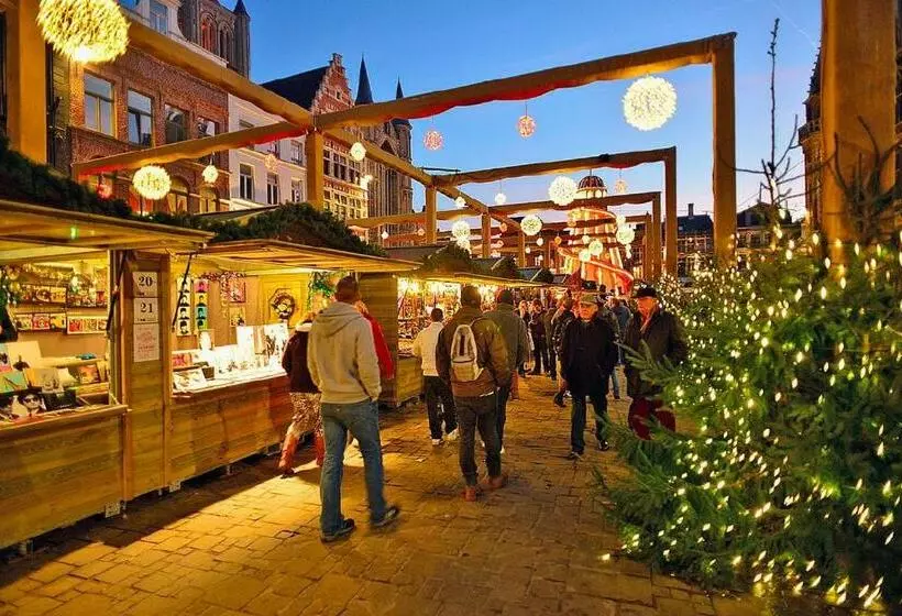 ベッドアンドブレックファースト Rooms With A View