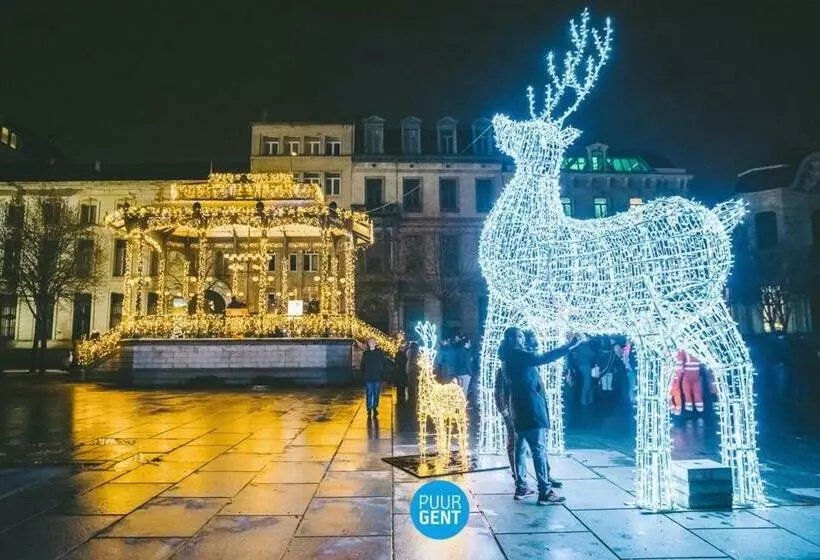 ベッドアンドブレックファースト Rooms With A View