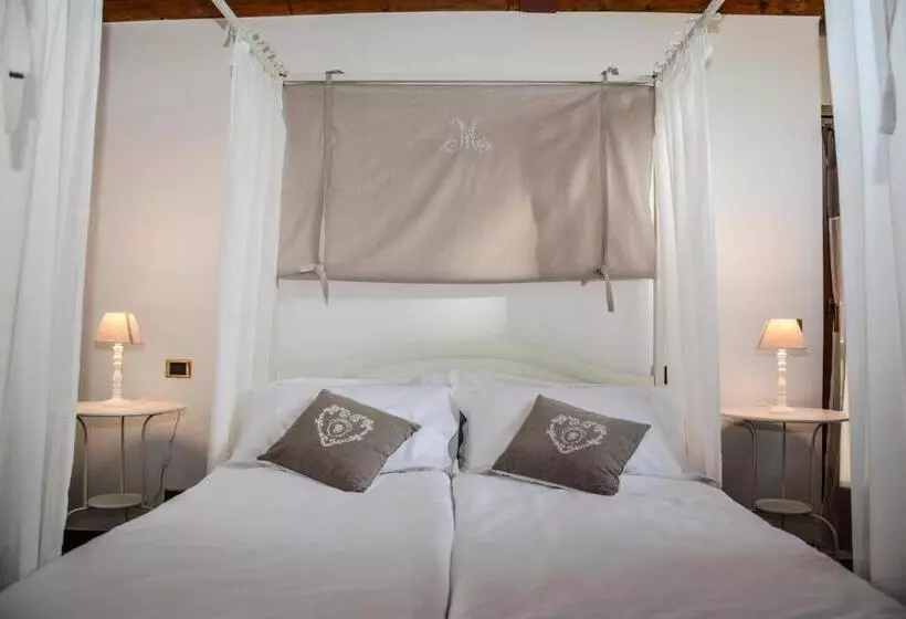ベッドアンドブレックファースト Villa Degli Olivi Relais