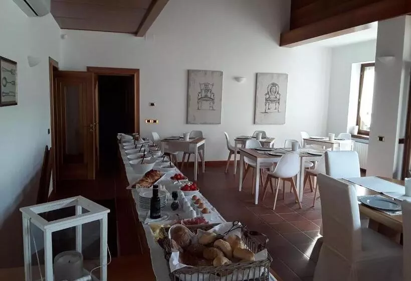 ベッドアンドブレックファースト Villa Degli Olivi Relais