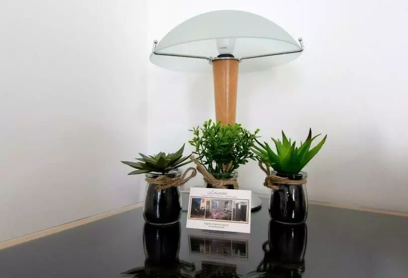 Aamiaismajoitus (B&B) Villa Louanne