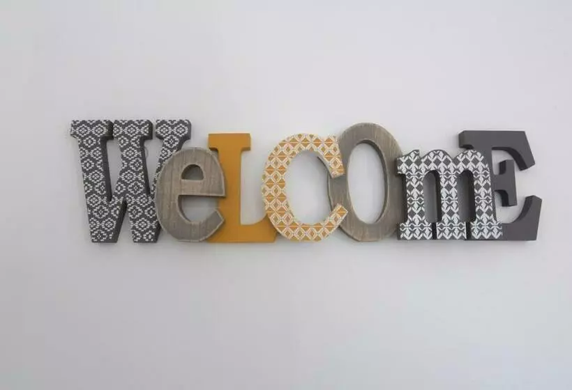 Aamiaismajoitus (B&B) Villa Louanne