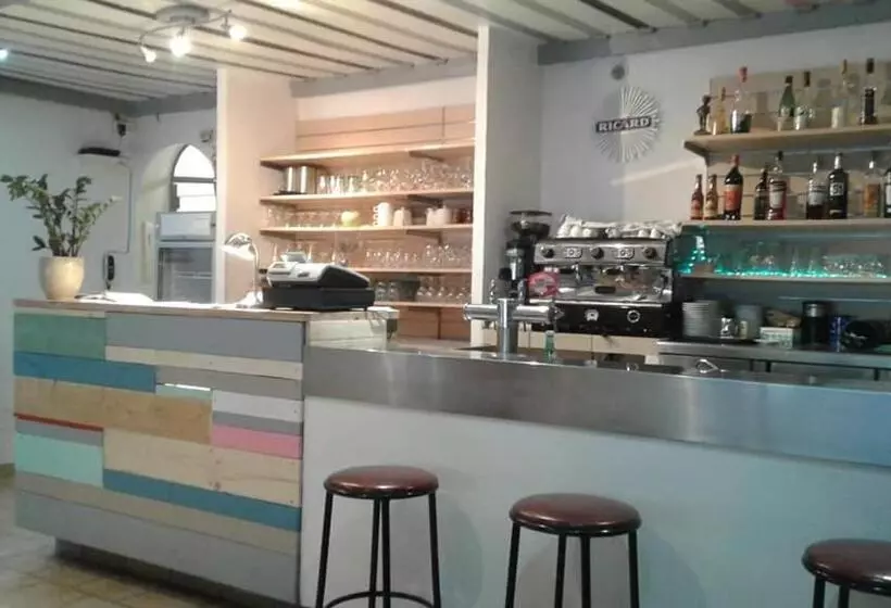 Hotelli Hôtel Beauséjour Logis De France