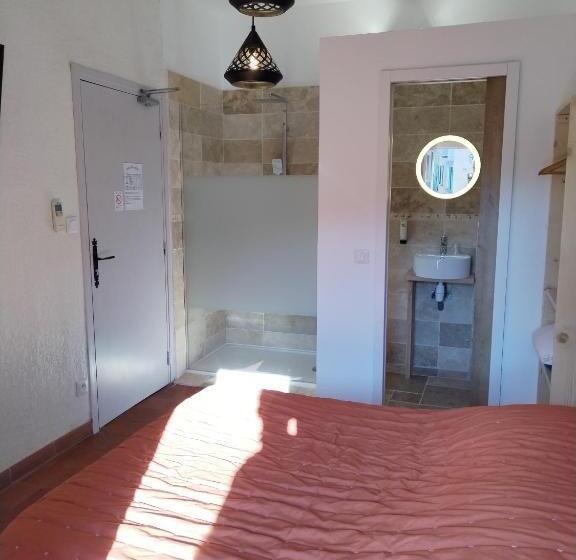 ホテル Hôtel Beauséjour Logis De France