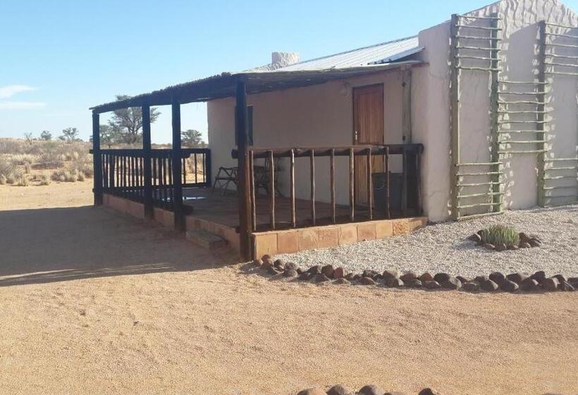 בית מלון כפרי Loch Maree Guest Farm & Field Camp