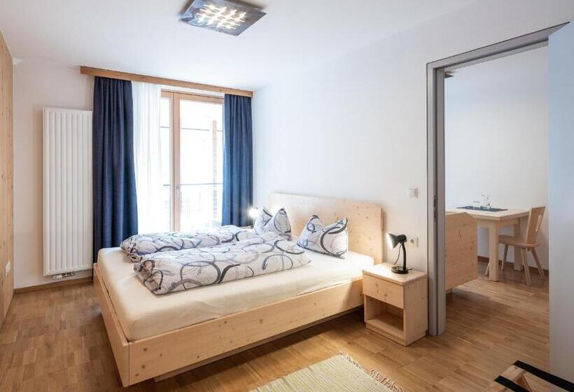 ホテル Vintlerhof